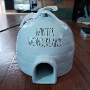 NWT RAE DUNN IGLOO. "WINTER WONDERLAND" BLUE/BLACK. CROSS POSTED